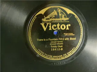 small_victor 16412 b.webp